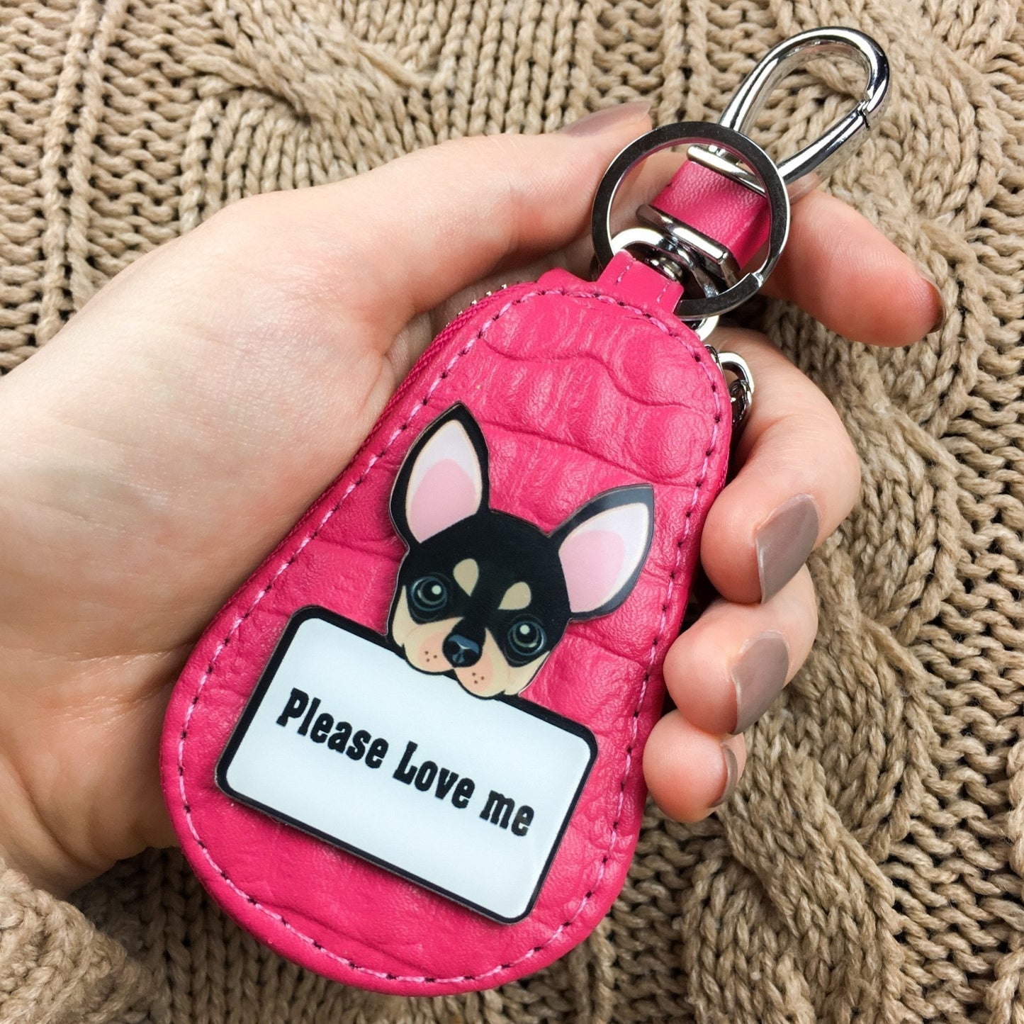 Chihuahua Keyholder "Please Love Me” - Chihuahua Treats
